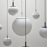 Minimalistisch und funktional die Brokis Sfera Leuchten