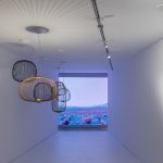 Die doppelte Beleuchtung der Foscarini Spokes in einer Videoinstallation